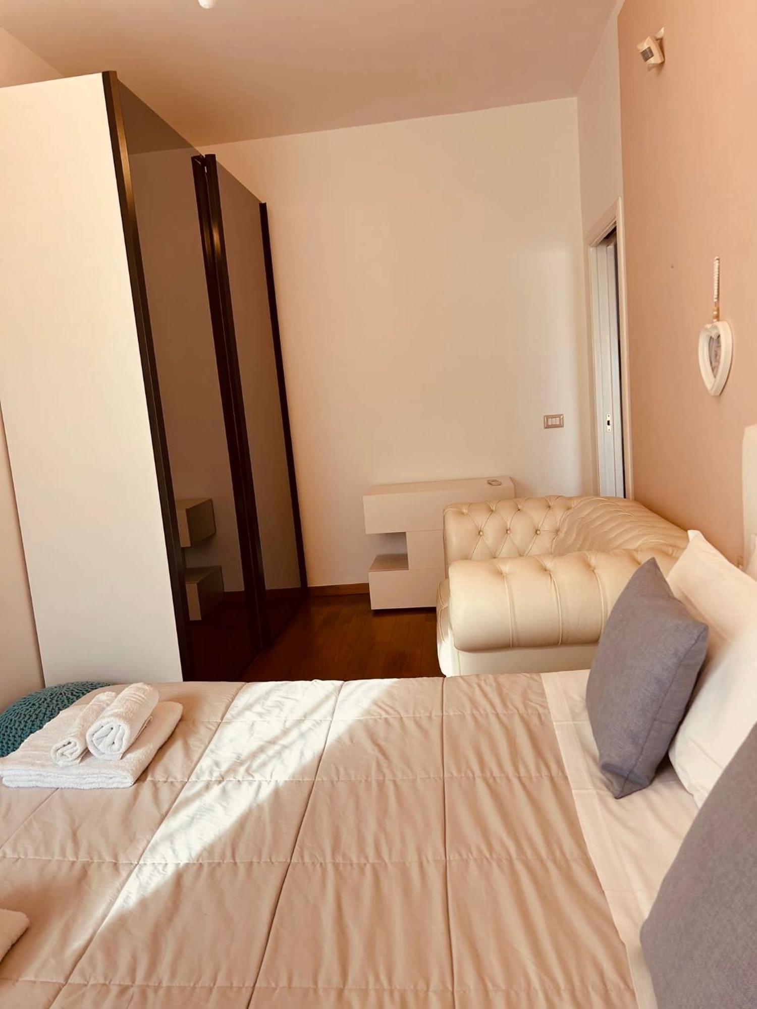 Guest House Melo Bari Esterno foto